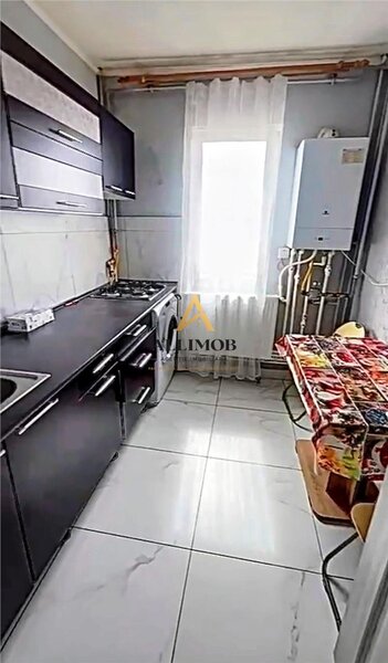 Ploiesti Apartament 3 camere in Ploiesti, zona Republicii-8 Martie